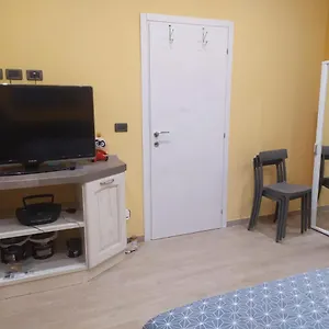  Apartment Oparavisegenova Italien